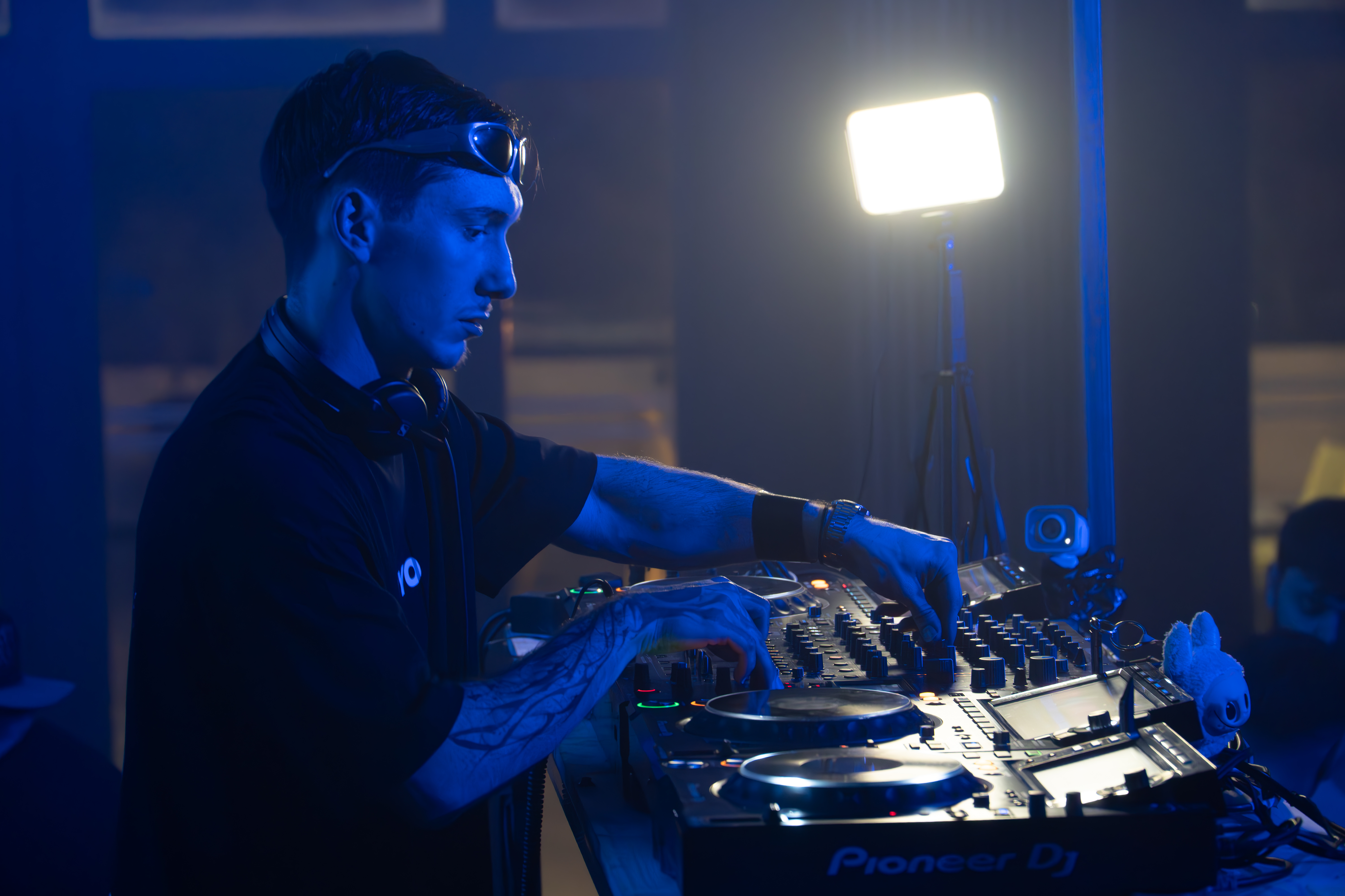 Peleritek 2k26 — Live